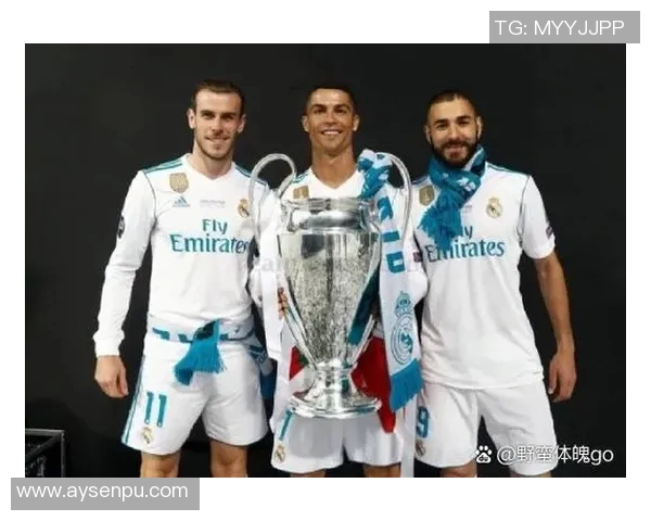 闪耀绿茵场的足球明星项链推荐与精选图片展示