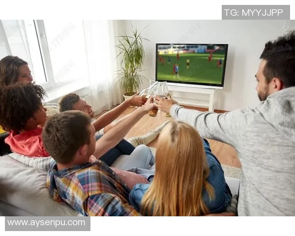 足球明星在家生活揭秘球场之外的温馨时光与家庭乐趣