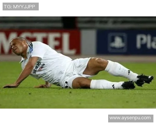 足球明星受伤瞬间搞笑合集让你捧腹大笑的奇葩场景