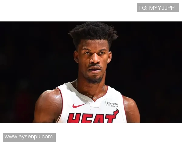 篮球明星新婚喜讯曝光与爱妻共度甜蜜时光引发粉丝热议